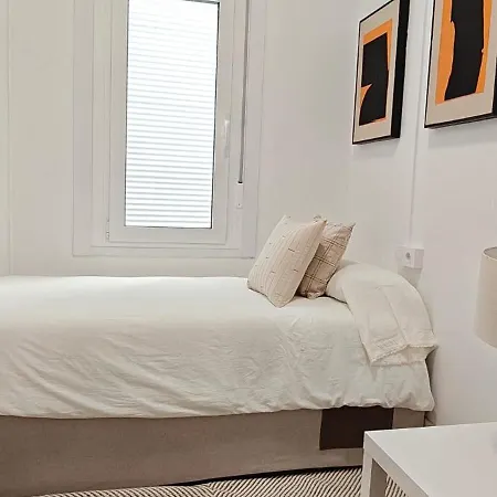 Living Coruna Ciudad De Cristal * آكورونيا