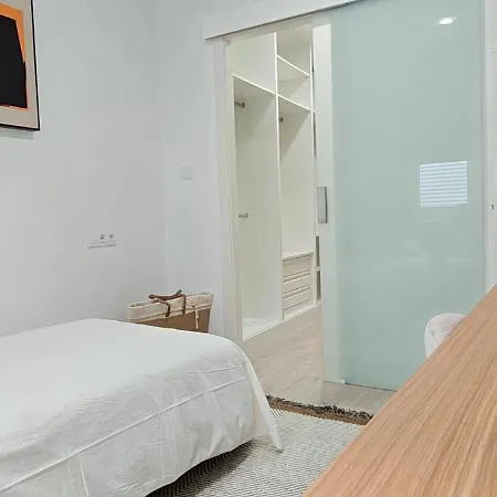 Living Coruna Ciudad De Cristal * آكورونيا